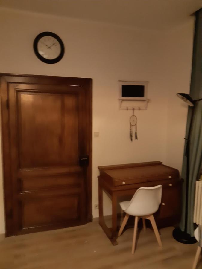 L'Hote Des Geants Ατ Εξωτερικό φωτογραφία